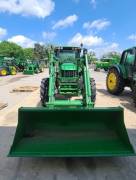 2011 John Deere 7130