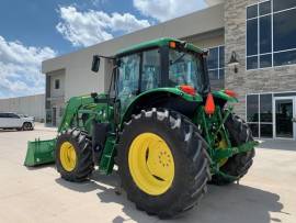 2019 John Deere 6110M