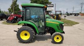 2006 John Deere 3520