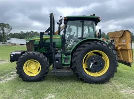 2018 John Deere 6105E