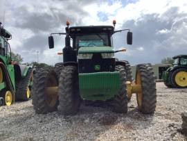 2018 John Deere 8320R