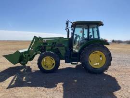 2015 John Deere 5085E