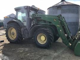 2016 John Deere 7210R