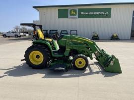 2011 John Deere 3320