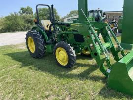 2022 John Deere 5075E