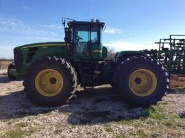 2011 John Deere 9530