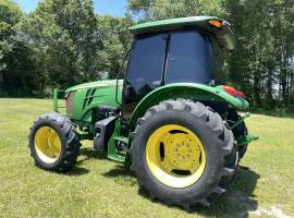 2019 John Deere 5100E