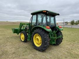 2018 John Deere 5065E