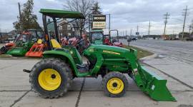 2012 John Deere 3032E