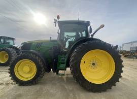 2017 John Deere 6175R