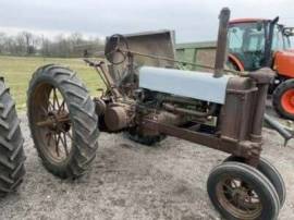 1937 John Deere B