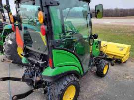 2017 John Deere 1025R