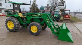 2013 John Deere 5055E