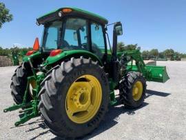 2018 John Deere 6120E