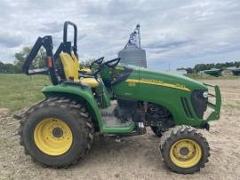 2013 John Deere 3520