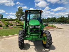 2018 John Deere 5085E