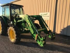 2015 John Deere 5085E