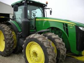 2013 John Deere 8285R