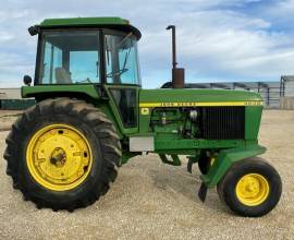 1976 John Deere 4030