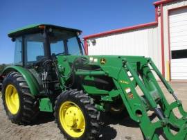 2016 John Deere 5075E