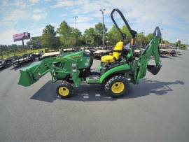 2022 John Deere 1025R TLB