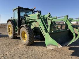 2016 John Deere 6155R