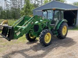 2013 John Deere 5093E