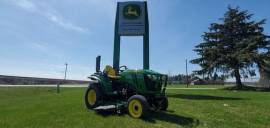 2018 John Deere 2032R