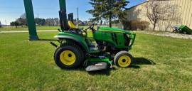 2018 John Deere 2032R