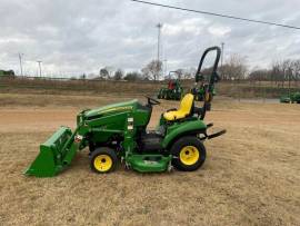 2017 John Deere 1023E