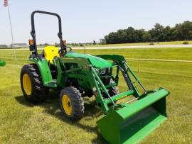 2022 John Deere 3032E