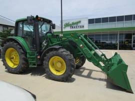 2015 John Deere 6125M