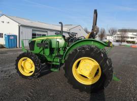 2018 John Deere 5075E