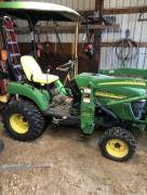 2006 John Deere 2305