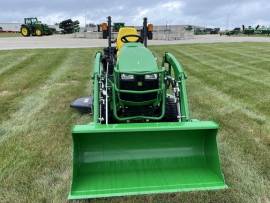 2019 John Deere 1025R