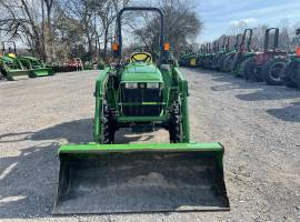 2016 John Deere 3032E