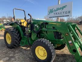 2016 John Deere 5085E