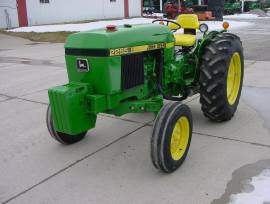 1984 John Deere 2255