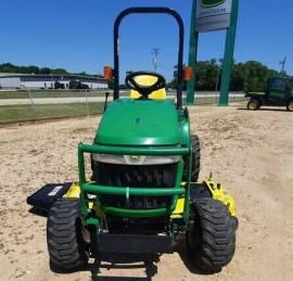 2008 John Deere 2305