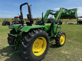 2013 John Deere 5055E