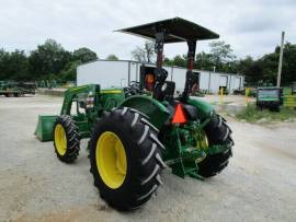 2018 John Deere 5065E