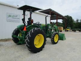 2018 John Deere 5065E