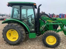 2018 John Deere 5065E