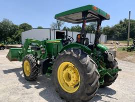 2018 John Deere 5085E