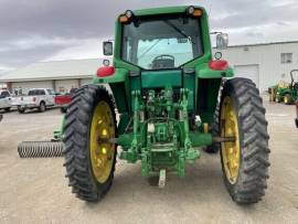 2005 John Deere 7520