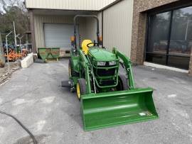 2022 John Deere 2032R