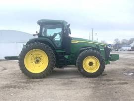 2020 John Deere 8R 370