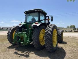 2019 John Deere 8320R