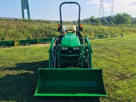 2022 John Deere 1025R