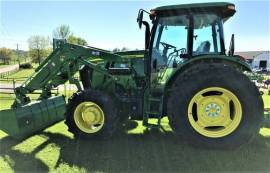 2022 John Deere 6120E